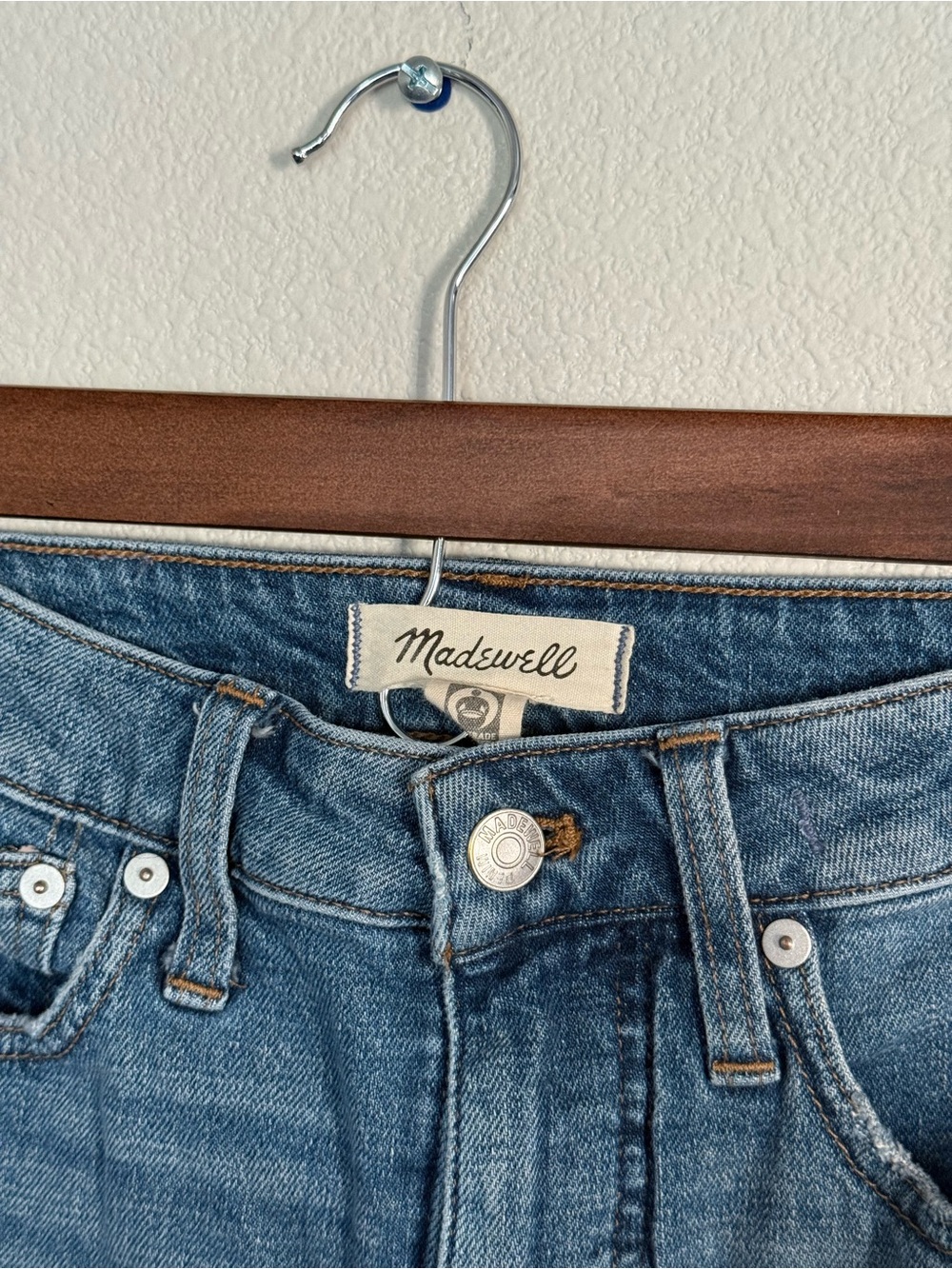 Madewell High-Rise Jeans in Medium Blue Wash